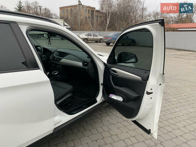 Білий БМВ Х1, об'ємом двигуна 2 л та пробігом 106 тис. км за 12700 $, фото 298 на Automoto.ua