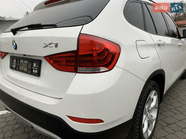Білий БМВ Х1, об'ємом двигуна 2 л та пробігом 106 тис. км за 12700 $, фото 235 на Automoto.ua