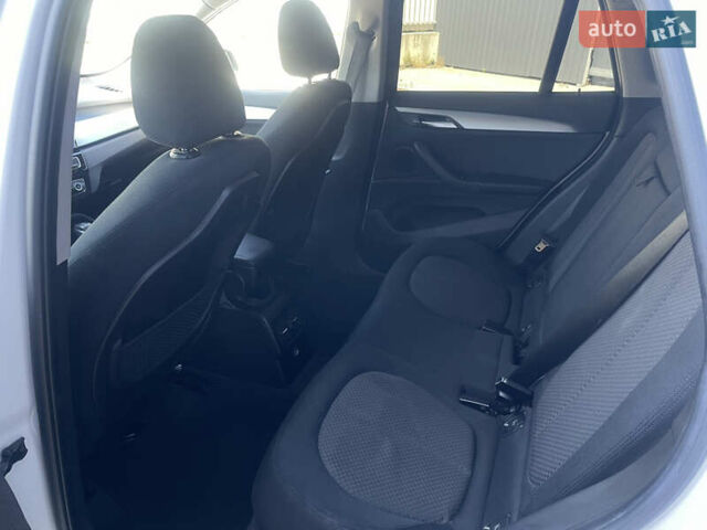 Белый БМВ Х1, объемом двигателя 2 л и пробегом 242 тыс. км за 16500 $, фото 7 на Automoto.ua