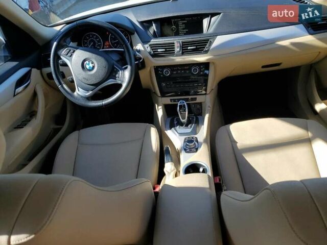 БМВ Х1 2015 в Киеве на Automoto.ua Белый БМВ Х1, объемом двигателя 2 л и пробегом 74 тыс. км за 999 $, фото 7 на Automoto.ua