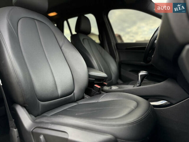 БМВ Х1 2015 в Ивано-Франковске на Automoto.ua Белый БМВ Х1, объемом двигателя 2 л и пробегом 214 тыс. км за 14550 $, фото 7 на Automoto.ua