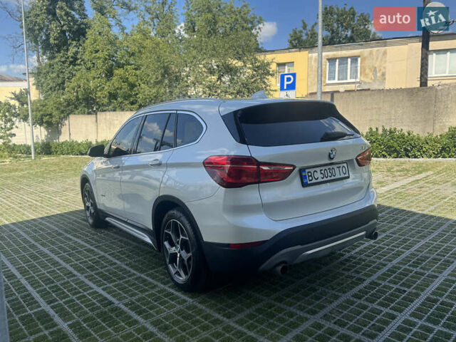Білий БМВ Х1, об'ємом двигуна 2 л та пробігом 158 тис. км за 16999 $, фото 7 на Automoto.ua