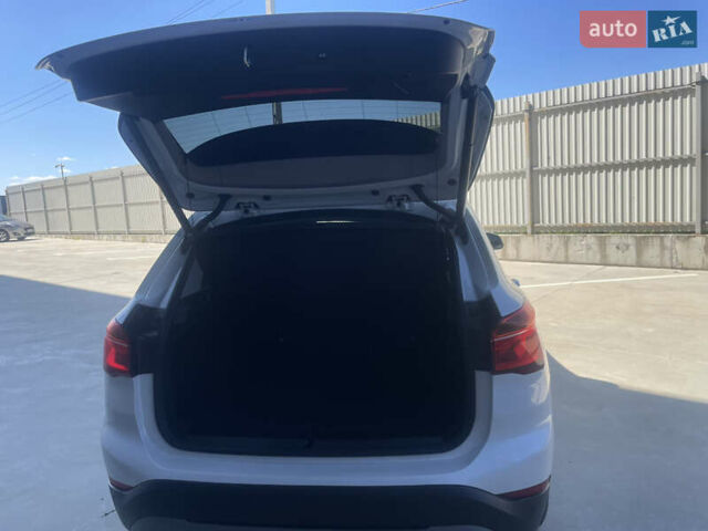 Белый БМВ Х1, объемом двигателя 2 л и пробегом 242 тыс. км за 16500 $, фото 10 на Automoto.ua