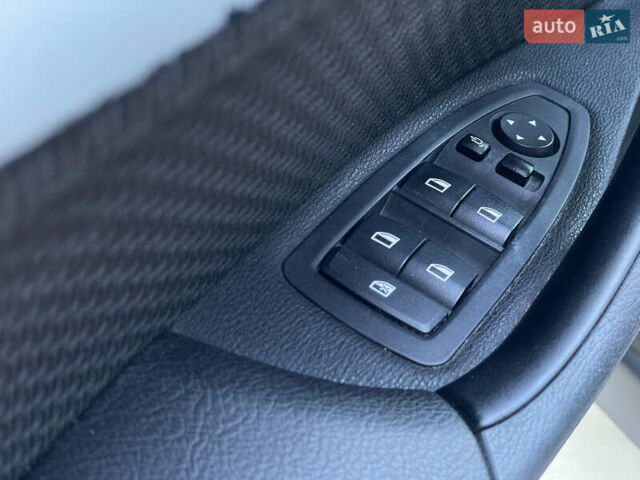 Белый БМВ Х1, объемом двигателя 2 л и пробегом 242 тыс. км за 16500 $, фото 11 на Automoto.ua