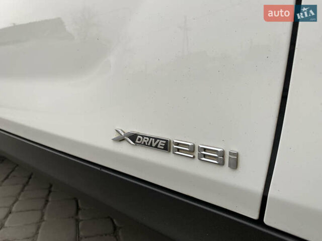 Білий БМВ Х1, об'ємом двигуна 2 л та пробігом 106 тис. км за 12700 $, фото 250 на Automoto.ua