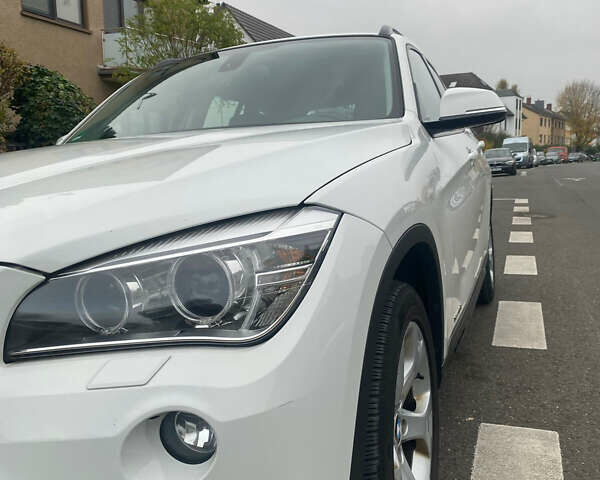 Белый БМВ Х1, объемом двигателя 2 л и пробегом 180 тыс. км за 15066 $, фото 10 на Automoto.ua