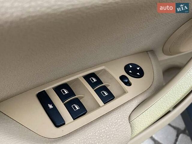 Белый БМВ Х1, объемом двигателя 2 л и пробегом 180 тыс. км за 14500 $, фото 12 на Automoto.ua