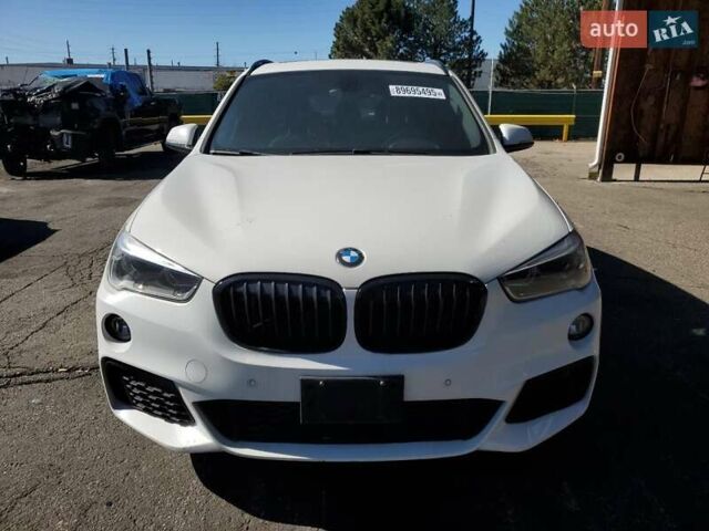 Білий БМВ Х1, об'ємом двигуна 2 л та пробігом 87 тис. км за 2700 $, фото 4 на Automoto.ua