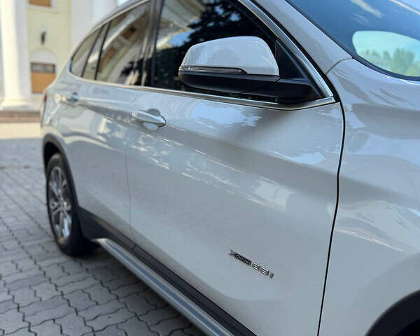 Білий БМВ Х1, об'ємом двигуна 2 л та пробігом 245 тис. км за 16600 $, фото 25 на Automoto.ua