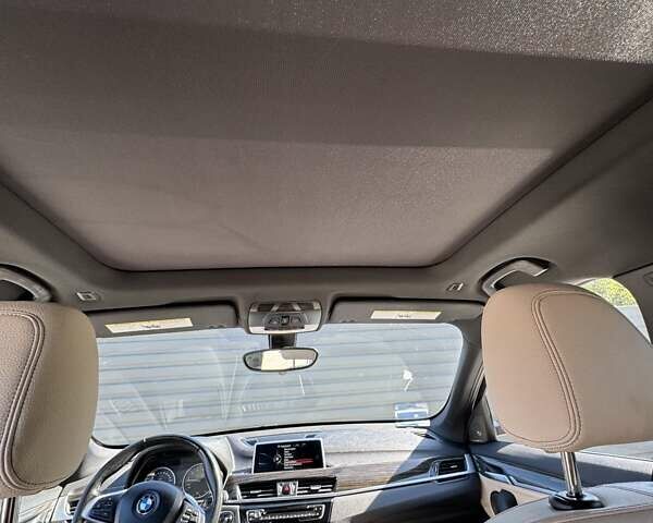 Білий БМВ Х1, об'ємом двигуна 2 л та пробігом 147 тис. км за 18700 $, фото 11 на Automoto.ua