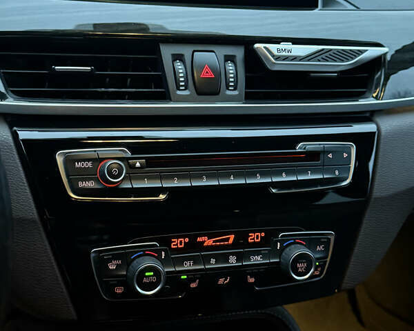 Білий БМВ Х1, об'ємом двигуна 2 л та пробігом 149 тис. км за 17500 $, фото 48 на Automoto.ua