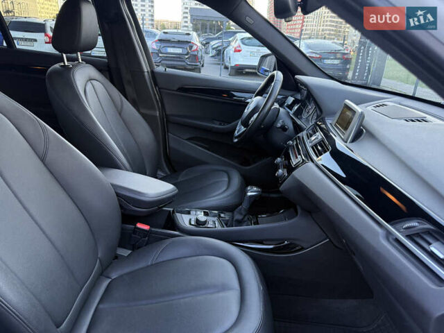 Белый БМВ Х1, объемом двигателя 2 л и пробегом 159 тыс. км за 15900 $, фото 26 на Automoto.ua