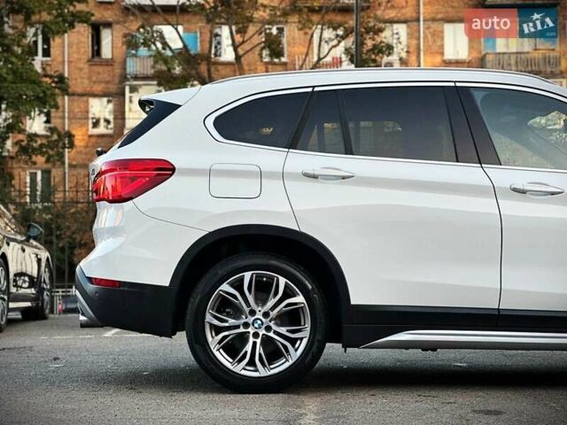 Білий БМВ Х1, об'ємом двигуна 2 л та пробігом 108 тис. км за 18800 $, фото 6 на Automoto.ua