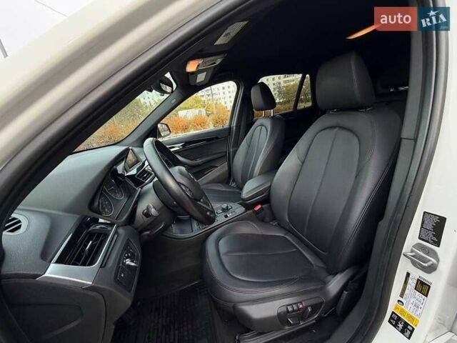 Белый БМВ Х1, объемом двигателя 2 л и пробегом 252 тыс. км за 17900 $, фото 19 на Automoto.ua