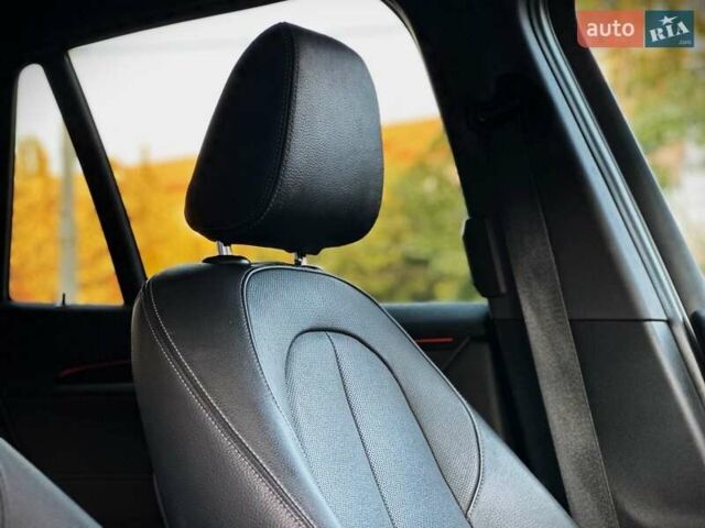 Білий БМВ Х1, об'ємом двигуна 2 л та пробігом 108 тис. км за 18800 $, фото 23 на Automoto.ua