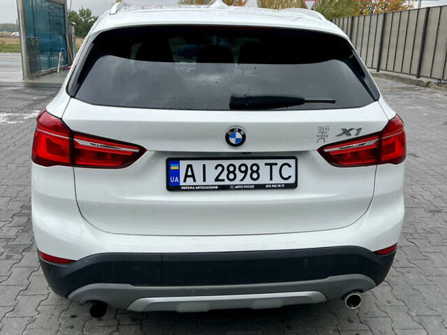 Белый БМВ Х1, объемом двигателя 2 л и пробегом 202 тыс. км за 16800 $, фото 4 на Automoto.ua