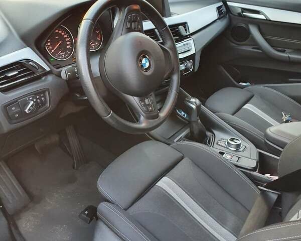 Белый БМВ Х1, объемом двигателя 2 л и пробегом 260 тыс. км за 15300 $, фото 21 на Automoto.ua