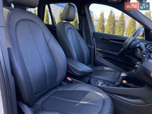 Белый БМВ Х1, объемом двигателя 2 л и пробегом 189 тыс. км за 18700 $, фото 20 на Automoto.ua