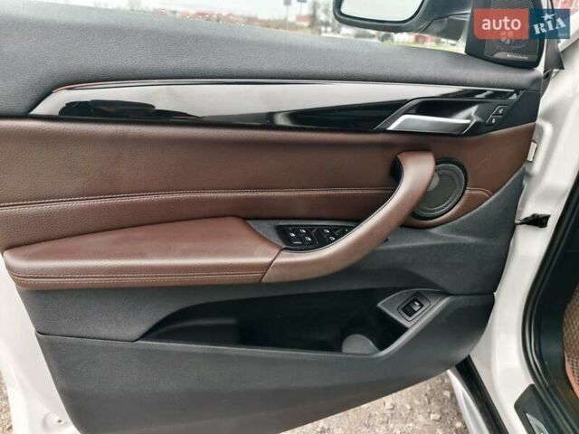 Белый БМВ Х1, объемом двигателя 2 л и пробегом 228 тыс. км за 17999 $, фото 10 на Automoto.ua