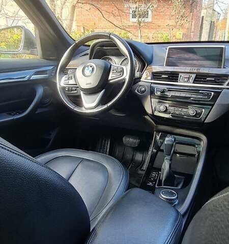 Білий БМВ Х1, об'ємом двигуна 2 л та пробігом 156 тис. км за 14999 $, фото 5 на Automoto.ua