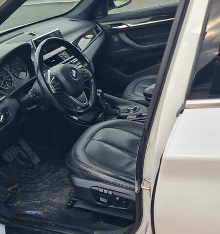 Білий БМВ Х1, об'ємом двигуна 2 л та пробігом 156 тис. км за 14999 $, фото 8 на Automoto.ua