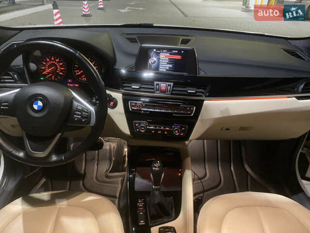 Белый БМВ Х1, объемом двигателя 2 л и пробегом 140 тыс. км за 18500 $, фото 6 на Automoto.ua