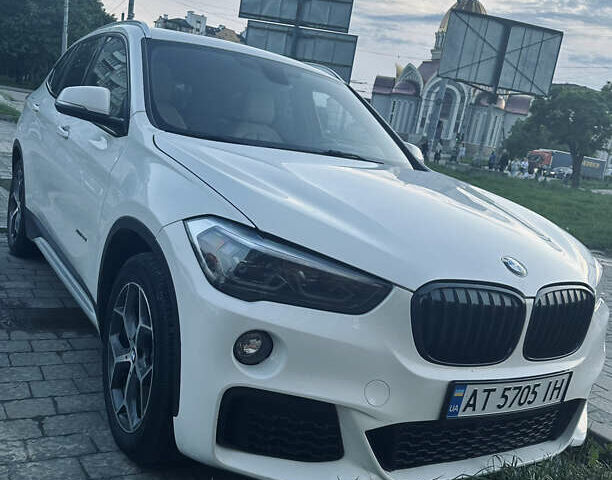 Білий БМВ Х1, об'ємом двигуна 2 л та пробігом 160 тис. км за 19500 $, фото 2 на Automoto.ua