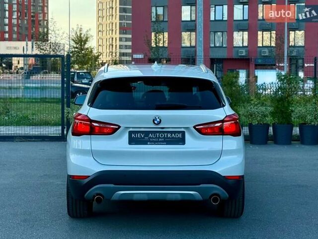Белый БМВ Х1, объемом двигателя 2 л и пробегом 159 тыс. км за 15900 $, фото 11 на Automoto.ua
