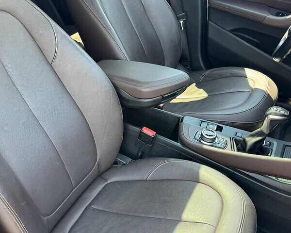 Белый БМВ Х1, объемом двигателя 2 л и пробегом 111 тыс. км за 19500 $, фото 16 на Automoto.ua