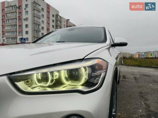 Белый БМВ Х1, объемом двигателя 2 л и пробегом 228 тыс. км за 17999 $, фото 4 на Automoto.ua