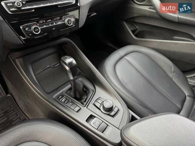 Белый БМВ Х1, объемом двигателя 2 л и пробегом 252 тыс. км за 17900 $, фото 23 на Automoto.ua