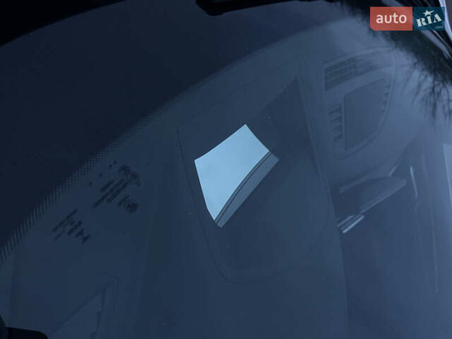 Білий БМВ Х1, об'ємом двигуна 2 л та пробігом 149 тис. км за 17500 $, фото 56 на Automoto.ua