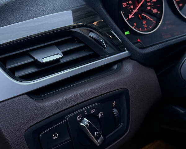 Білий БМВ Х1, об'ємом двигуна 2 л та пробігом 149 тис. км за 17500 $, фото 50 на Automoto.ua