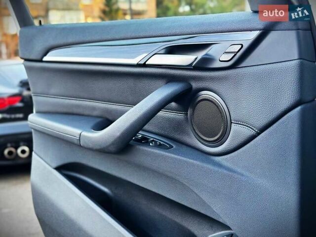 Білий БМВ Х1, об'ємом двигуна 2 л та пробігом 108 тис. км за 18800 $, фото 30 на Automoto.ua