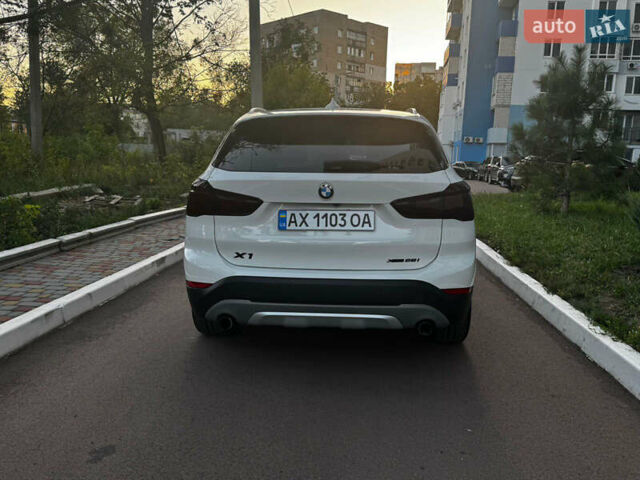 Белый БМВ Х1, объемом двигателя 2 л и пробегом 117 тыс. км за 20000 $, фото 4 на Automoto.ua