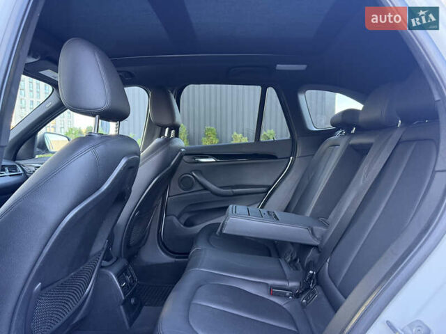 Белый БМВ Х1, объемом двигателя 2 л и пробегом 159 тыс. км за 15900 $, фото 30 на Automoto.ua