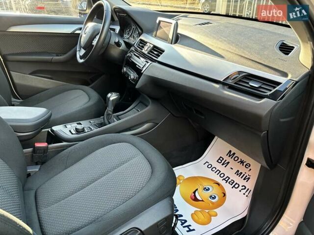Білий БМВ Х1, об'ємом двигуна 2 л та пробігом 84 тис. км за 22900 $, фото 30 на Automoto.ua