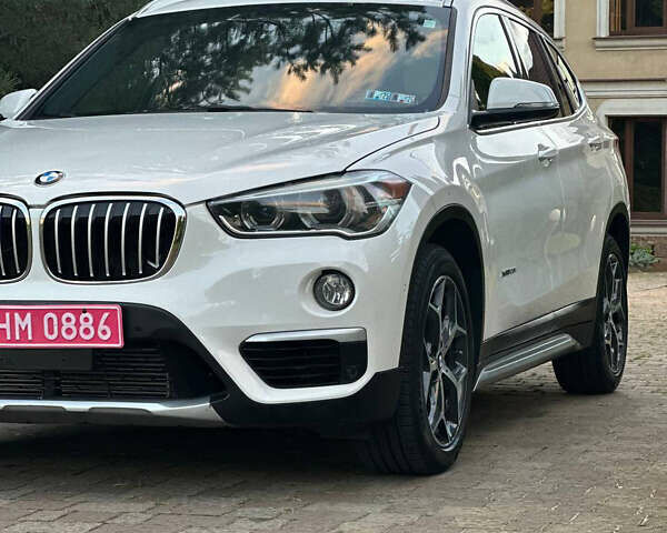 Белый БМВ Х1, объемом двигателя 2 л и пробегом 170 тыс. км за 16300 $, фото 36 на Automoto.ua