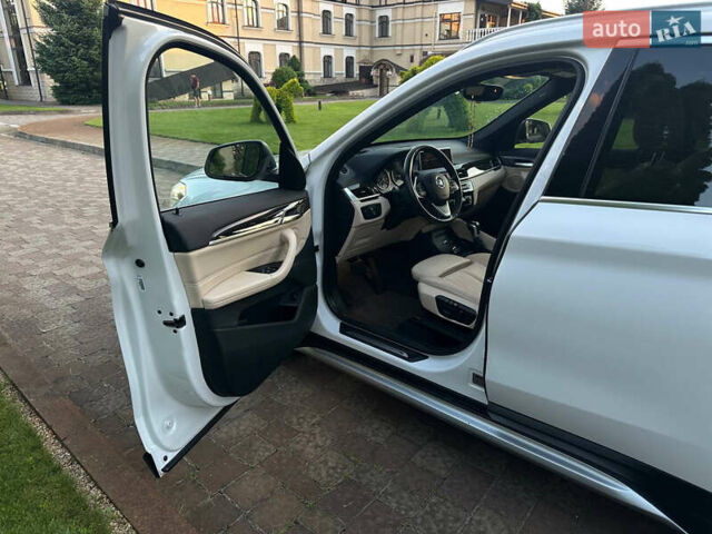 Белый БМВ Х1, объемом двигателя 2 л и пробегом 170 тыс. км за 16300 $, фото 28 на Automoto.ua