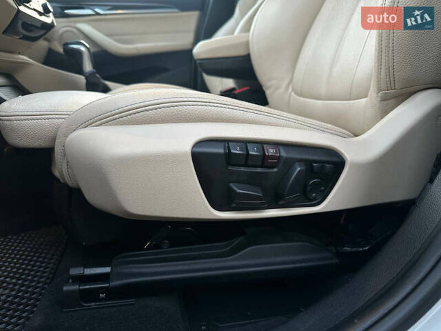 Белый БМВ Х1, объемом двигателя 2 л и пробегом 165 тыс. км за 16300 $, фото 24 на Automoto.ua