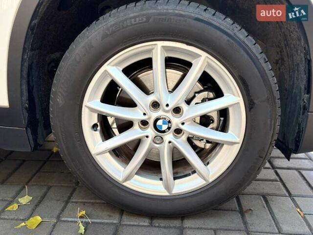 Білий БМВ Х1, об'ємом двигуна 2 л та пробігом 84 тис. км за 22900 $, фото 16 на Automoto.ua