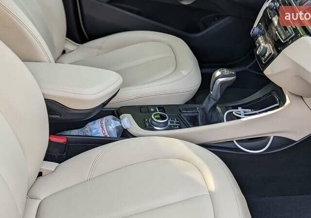 Белый БМВ Х1, объемом двигателя 2 л и пробегом 80 тыс. км за 22500 $, фото 53 на Automoto.ua