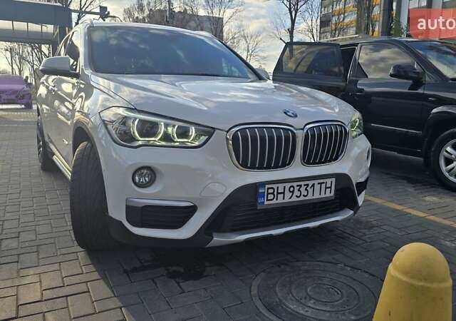 Белый БМВ Х1, объемом двигателя 2 л и пробегом 105 тыс. км за 23599 $, фото 5 на Automoto.ua