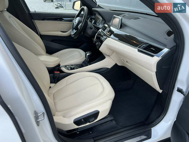 Белый БМВ Х1, объемом двигателя 2 л и пробегом 92 тыс. км за 18700 $, фото 31 на Automoto.ua