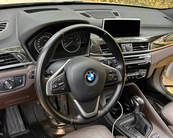 Білий БМВ Х1, об'ємом двигуна 1.95 л та пробігом 75 тис. км за 21500 $, фото 6 на Automoto.ua