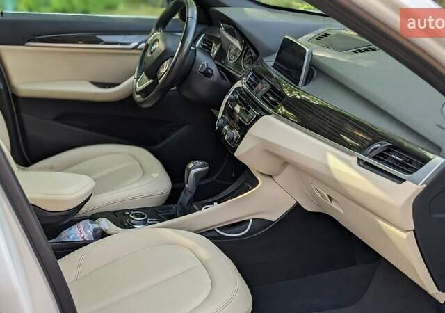 Белый БМВ Х1, объемом двигателя 2 л и пробегом 80 тыс. км за 22500 $, фото 55 на Automoto.ua