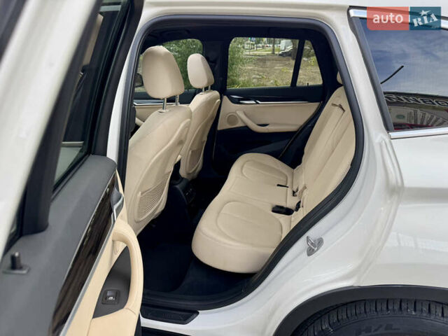 Белый БМВ Х1, объемом двигателя 2 л и пробегом 88 тыс. км за 22400 $, фото 24 на Automoto.ua