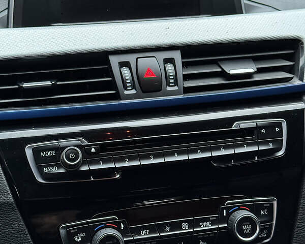 Белый БМВ Х1, объемом двигателя 2 л и пробегом 129 тыс. км за 18500 $, фото 12 на Automoto.ua