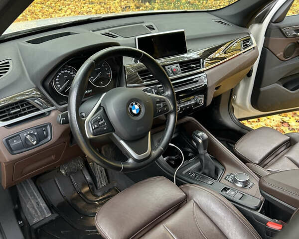 Білий БМВ Х1, об'ємом двигуна 1.95 л та пробігом 75 тис. км за 21500 $, фото 7 на Automoto.ua