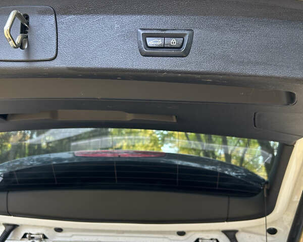 Білий БМВ Х1, об'ємом двигуна 1.95 л та пробігом 75 тис. км за 21500 $, фото 2 на Automoto.ua